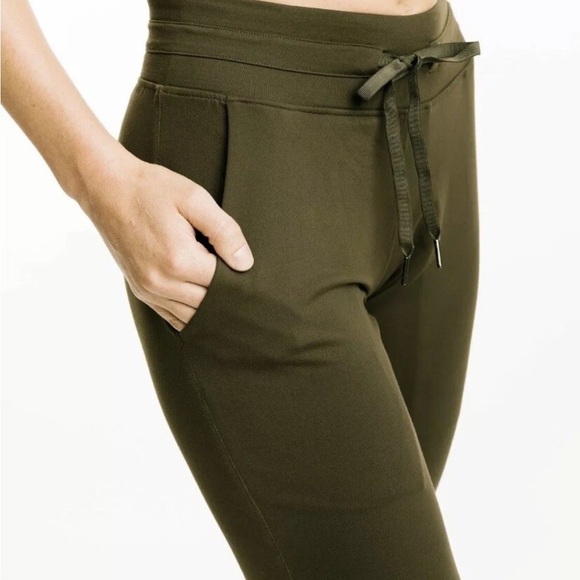 ZYIA Ascend Joggers Olive Green Sz Large - Picture 2 of 12